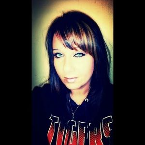 Meet your Posher, Kim